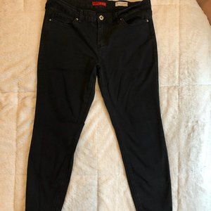 Black Low Rise Power Skinny Cindy Fit by Guess
